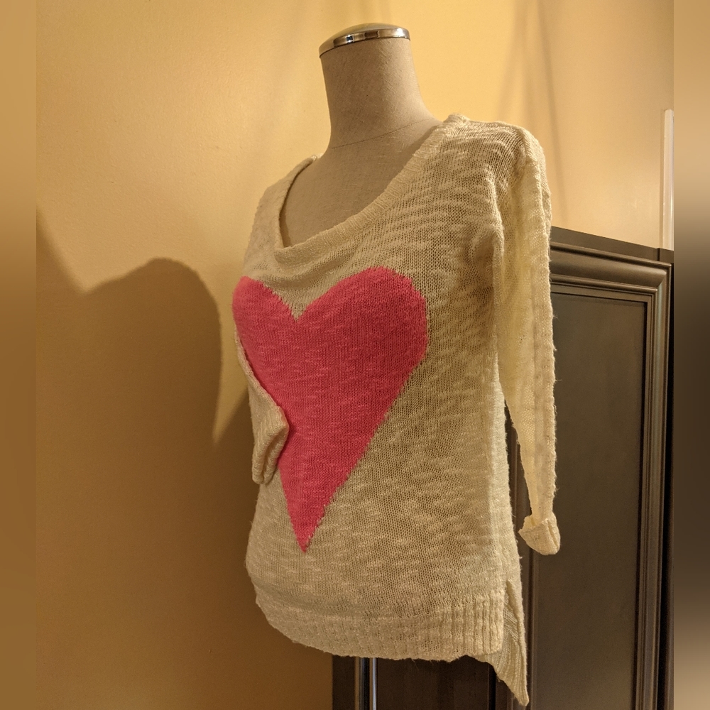 xhilaration brand sweater, xs, pink heart - Picture 3 of 9